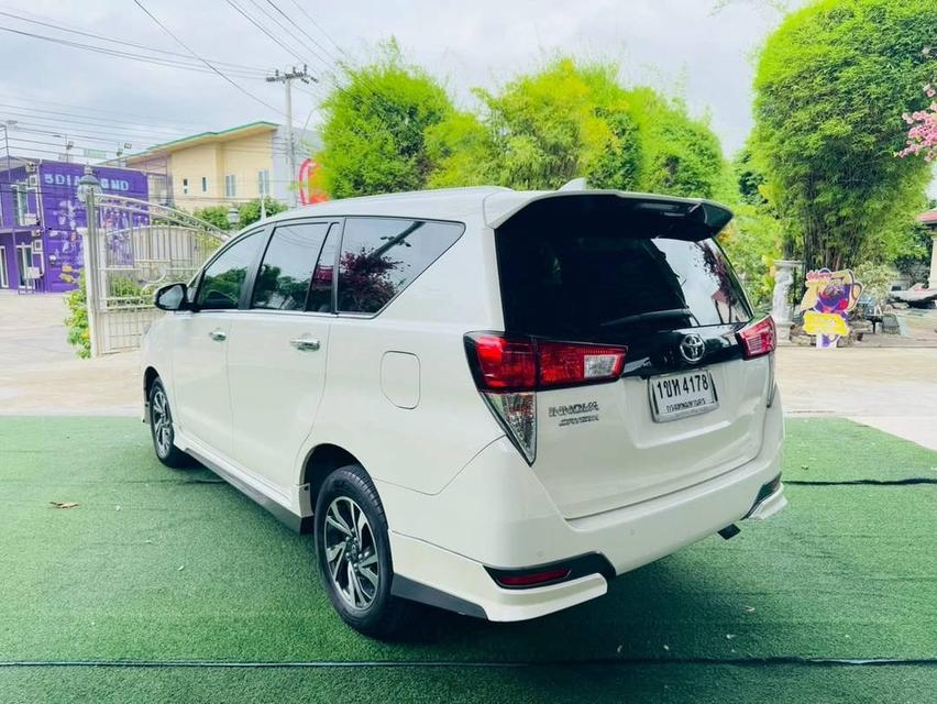 TOYOTA INNOVA CRYSTA เครื่อง2.8cc. AUTO ปี2021 13