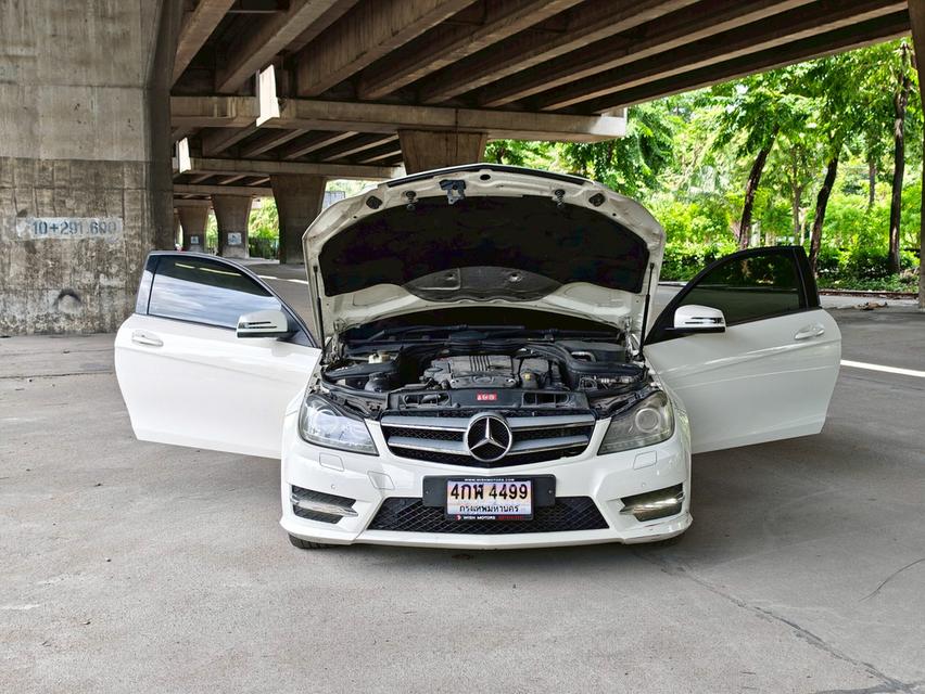 ขายรถ Benz C180 W204 COUPE ปี 2011 สีขาว เกียร์ออโต้ 14