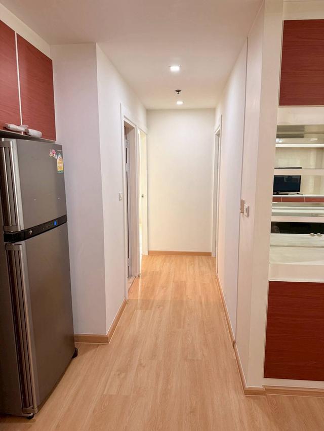 Noble Reflex Phaholyothin 1