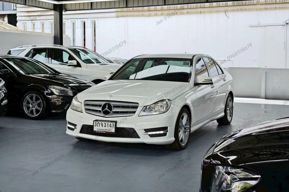 Mercedes Benz C200 CGI W204 ปี 2013