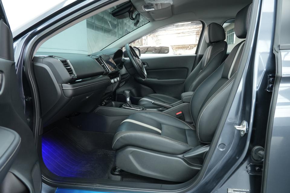 2024 HONDA CITY 1.0 SV Hatchback สีเทา เลขไมล์ 17650 กม. 15
