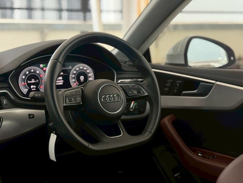 Audi A5 Coupe 40 TFSI S-Lineปี 2021 ไมล์ 47,xxx kmราคา 1,390,000 บาทAudi Thailand Warranty: 19/07/2026 รูปที่ 11