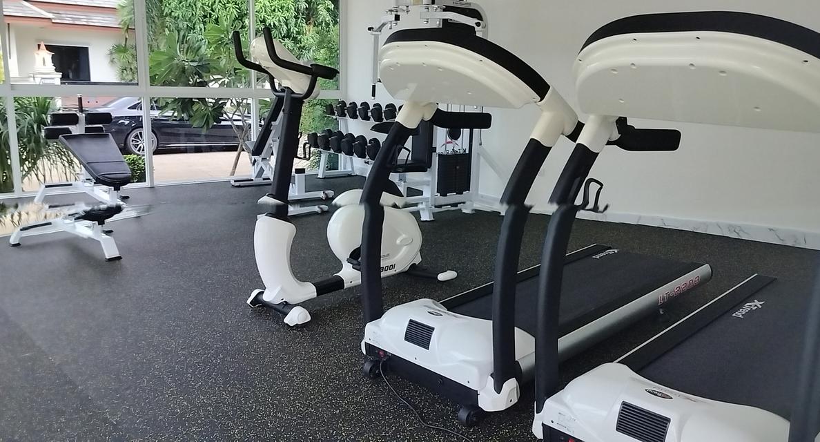 ขายด่วน!! บ้านเดี่ยวพูลวิลล่า 64ตารางวา 6.3ล้าน 11