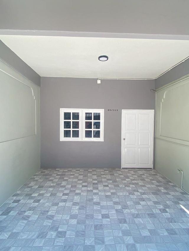 ขาย :ทาวน์เฮาส์ 2 ชั้น, เนื้อที่ 16 ตรว. หมู่บ้านเลิศอุบล วัชรพล ถนนร่วมมิตรพัฒนา แขวงท่าแร้ง เขตบางเขน จังหวัดกรุงเทพมหานคร ( 2