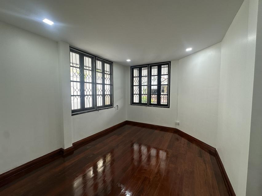 🏡 ขายบ้านเดี่ยวชั้นเดียว   54 ตร.ว.  รีโนเวทใหม่ พร้อมเข้าอยู่  ม.เสริมมิตร ซอยนวมินทร์ 68   รีโนเวทใหม่ พร้อมเข้าอยู่ 5