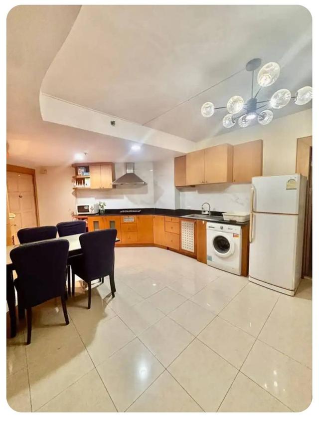 ขายคอนโด 2 ห้องนอน ทำเลดี ใกล้รถไฟฟ้า BTS & ใกล้ The Central 4