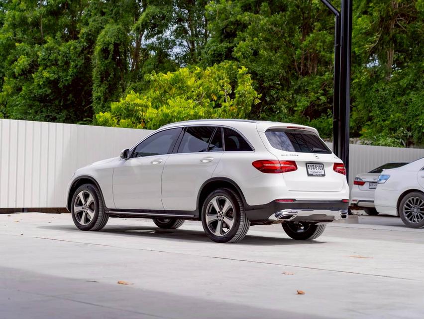 Mercedes Benz GLC250d AMG ปี จด 2019 รูปที่ 5