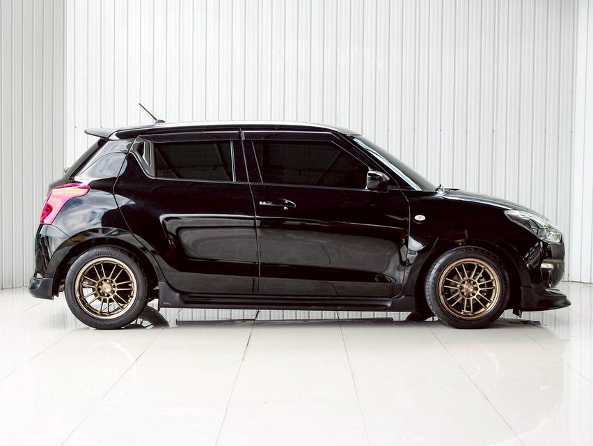 SUZUKI SWIFT 1.2 GL ปี 2021 โฉม ปี 18-ปัจจุบัน สีดำ เครื่องยนต์ เบนซิน รถบ้านสวยไม่มีชน โครงสร้างเดิม เลขไมล์ 70,867 Km.