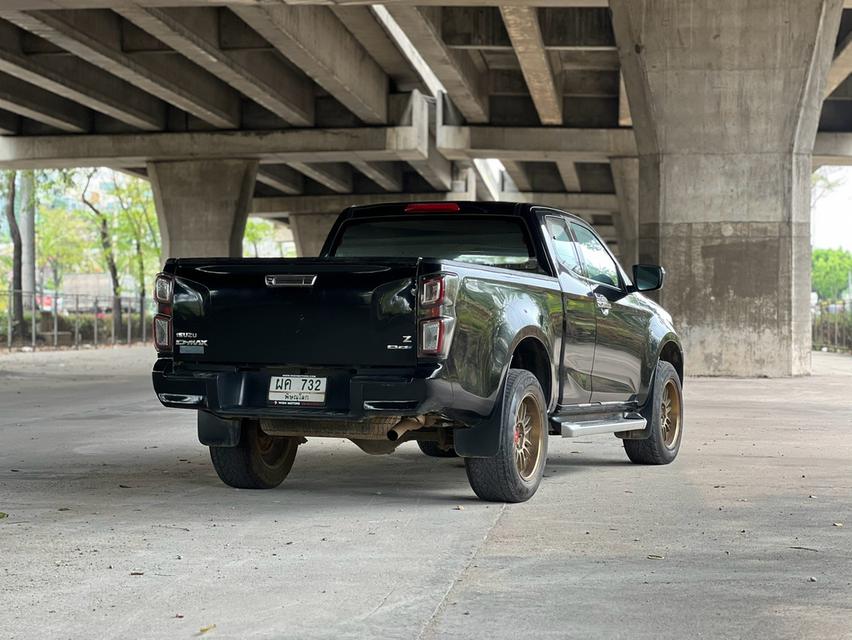 ขายรถ Isuzu D-max 3.0 DDI Z VCROSS SPACECAB 4WD MT ปี 2022 สีดำ 4