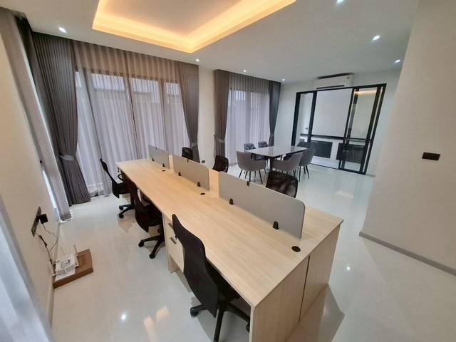 P752 ให้เช่าบ้านเดี่ยว 3 ชั้น สไตล์โมเดิร์น โครงการ ฟีล ลาดพร้าว 101  Feel Lat Phrao 101 ใกล้รถไฟฟ้าสายสีเหลืองสถานีลาดพร้าว 101 3