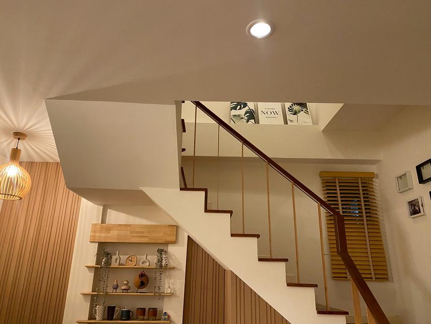 ขายบ้านมือสองสภาพใหม่เอี่ยม พร้อมอยู่ เดินทางสะดวก บนทำเลศักยภาพ 8