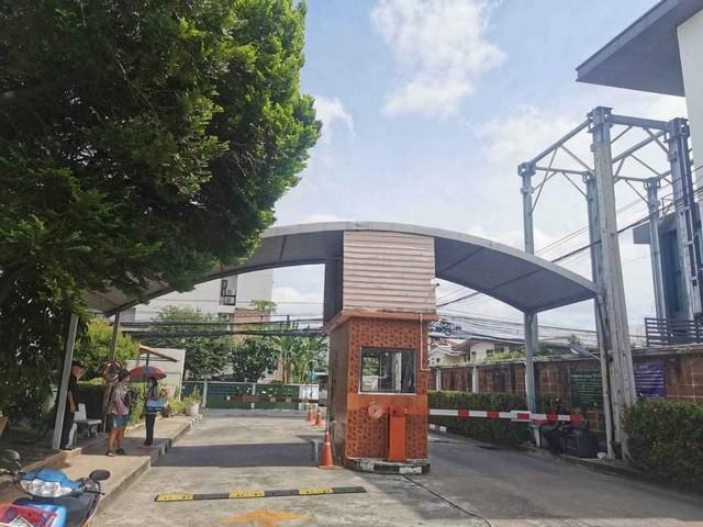 P542 ให้เช่า ขาย ทาวน์โฮม 3 ชั้น โครงการ บ้านกลางเมือง ซ. พระรามเก้า 43 ใกล้ห้าง The Nine 15