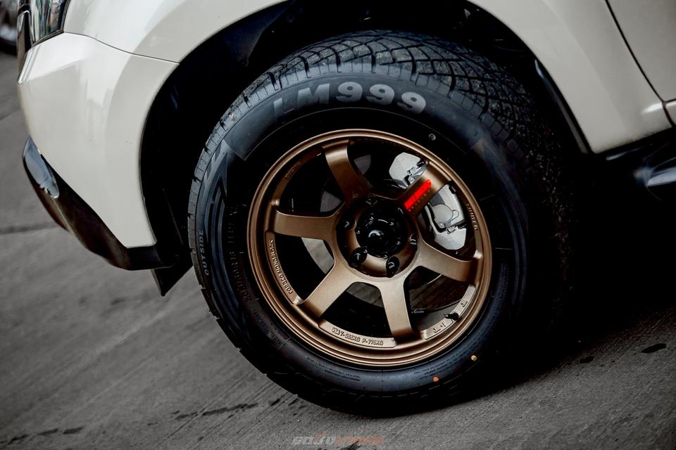 Isuzu MU-X 3.0Dvd 4wd ปี15 16