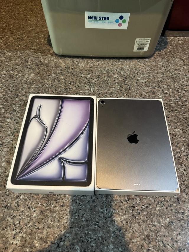 ขายๆๆๆถูกๆๆiPadAir7 M3 สีSpace Black 128กิ๊กมีกล่องอีมี่ตรงแบต100รอบชาดแค่17หายากมากๆสูนTrueเครื่องใช้งานดีทุกๆฟังชั่นรีสโตได้ตลอดไม่มีติดไอคราว Model รูปที่ 2