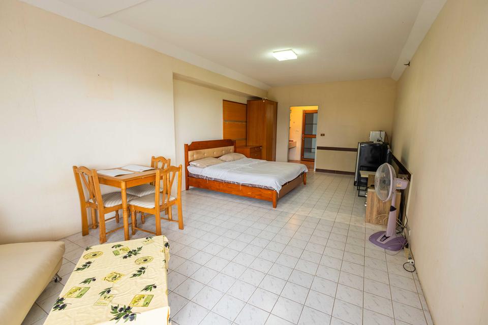 City View Studio in Paradise Condominium, Pattaya 4