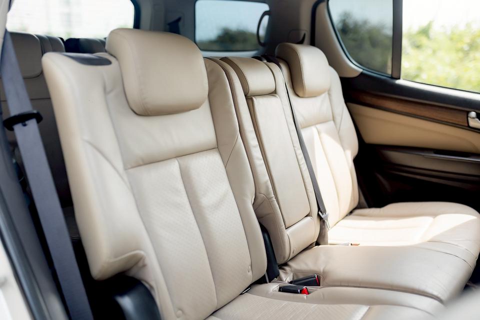 Isuzu MU-X 3.0DvD ปี14 16