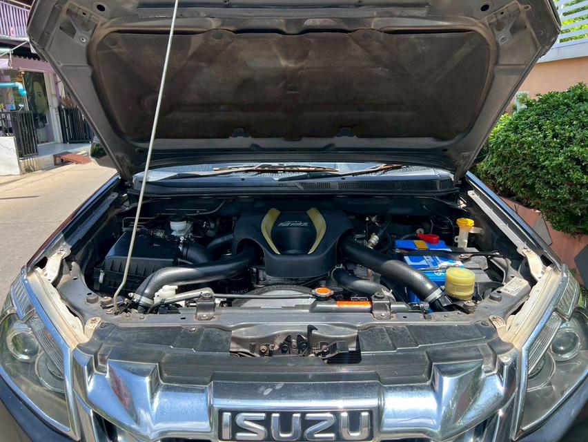 ISUZU D-MAX HILANDER 2.5 Ddi VGS ปี2012 รูปที่ 16