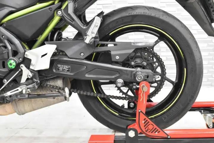 รีบขาย Kawasaki Z650 2