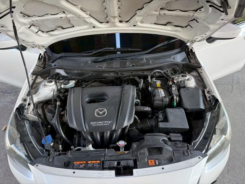 Mazda 2 1.3 SkyActiv High Sedan AT ปี 2015 รถมือสอง ขายถูก 11