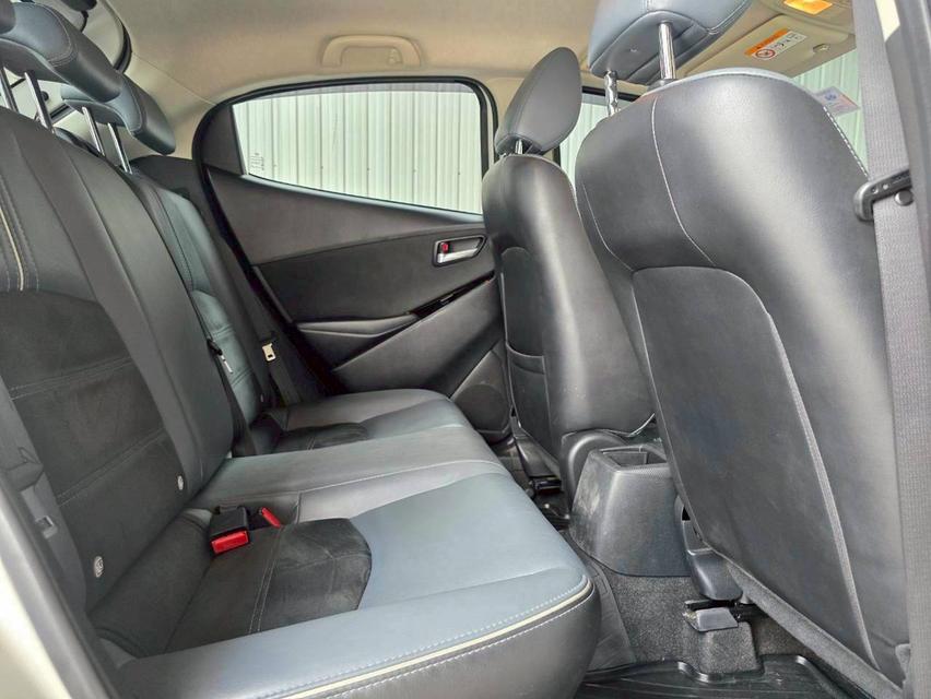 MAZDA MAZDA2 1.3 Sport S Leather ปี 2022 สีขาว โฉม ปี14-ปัจจุบัน 5Dr รูปที่ 10