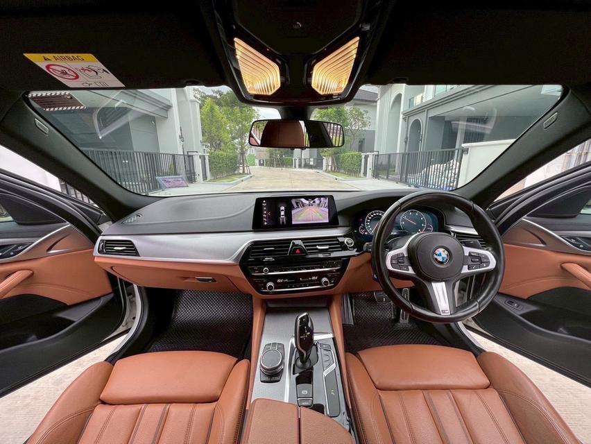 BMW 520 d M-Sport ปี 20 สีขาว ดีเซล ไมล์น้อยสุดในตลาด 40000 โลแท้ๆ มือเดียว สภาพเหมือนป้ายแดง 9
