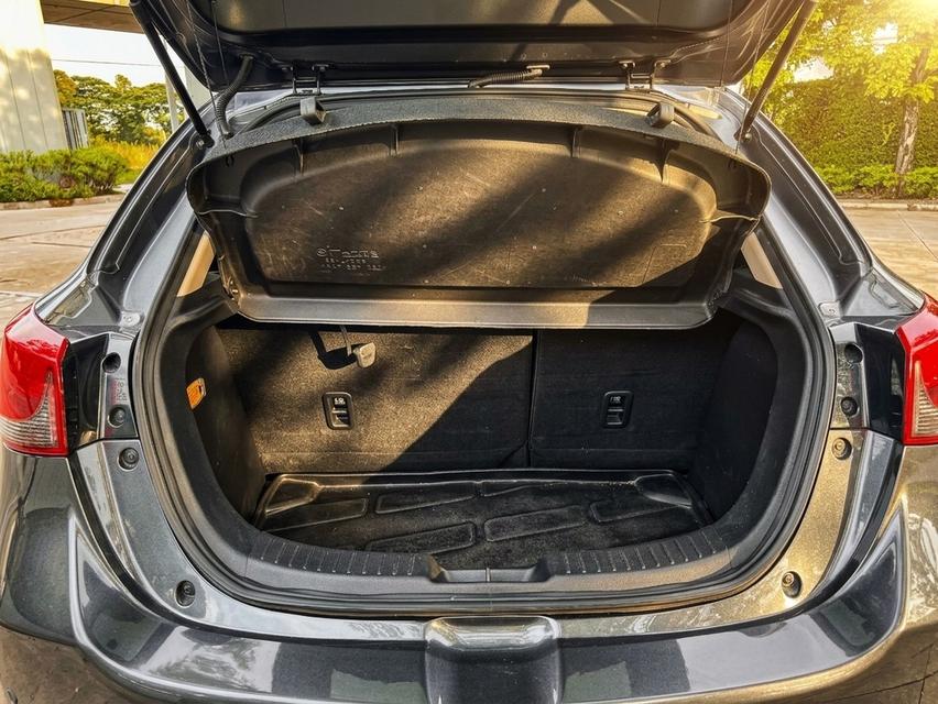 ปี2017 Mazda2 Sport ดีเซล Top ออโต้ รูปที่ 9