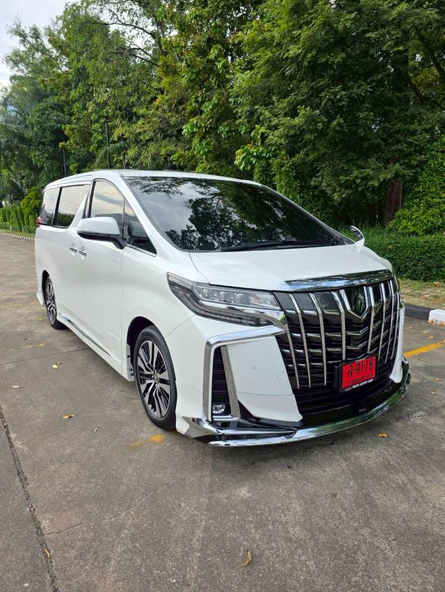 Toyota ALPHARD 2.5SC PACKAGE สีขาว ปี 2020 ไมล์ 22,000 กม.