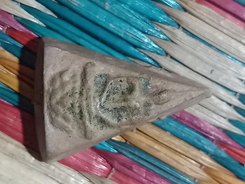 ไม่รู้ราคา 12