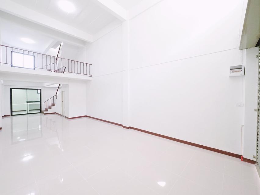 ขายอาคารพาณิชย์ 3.5 ชั้น+ดาดฟ้า ม.บัวทองธานี ขนาด 15 ตรว. 5นอน 3น้ำ [บางใหญ่-กาญจนาภิเษก] ขาย 1.99ล้าน 2