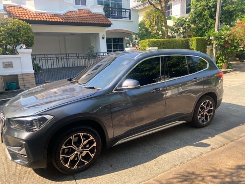 ส่งต่อรถบ้านสภาพนางฟ้า BMW X1 xLine จดทะเบียนปี 2021 BSI+Warranty เหลืออีก 3 ปี 2026-2028 รูปย่อยที่ 3