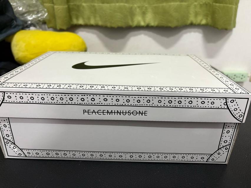 Nike  2