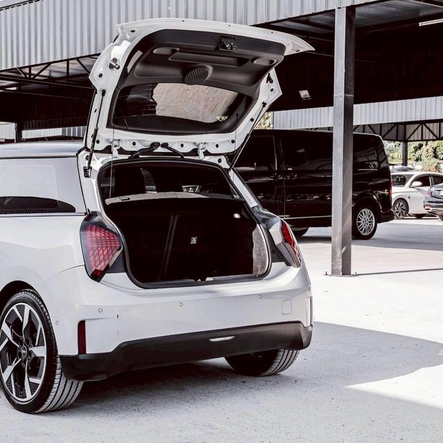 รหัสรถ 67GG5 🚗⚡ MINI Cooper SE 2025 โฉมใหม่ (Gen 5) 12