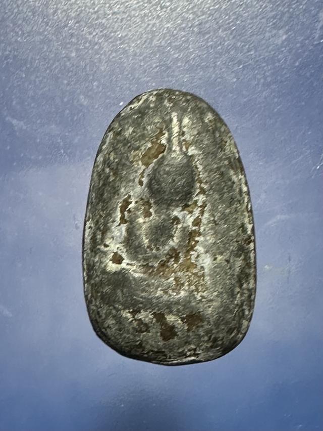 พระล.พ.เนียม เนื้อชินตะกั่ว