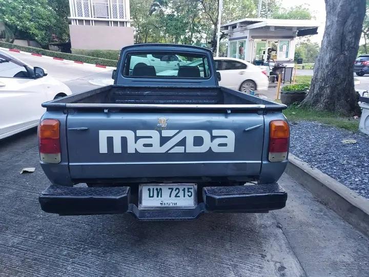 ส่งต่อ Mazda Familia 4