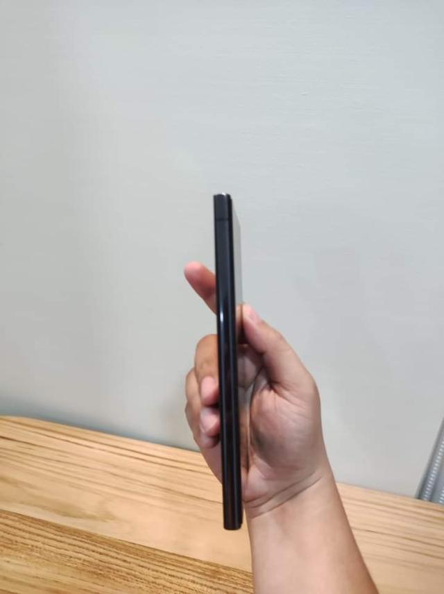 Samsung S 22 สีดำ 3