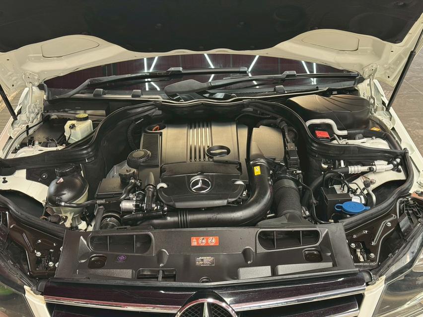 Mercedes Benz C200 W204 Edition C AMG Sport พิเศษ ตัวสุดท้าย ปี 2014 รูปที่ 18