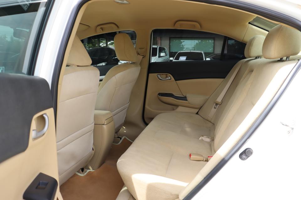 ðĐHONDA CIVIC 1.8 S 2012 11