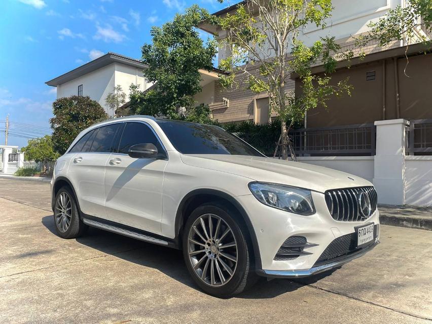 Mercedes-Benz glc250d AMG 4 matic ตัวท๊อป AMG 4