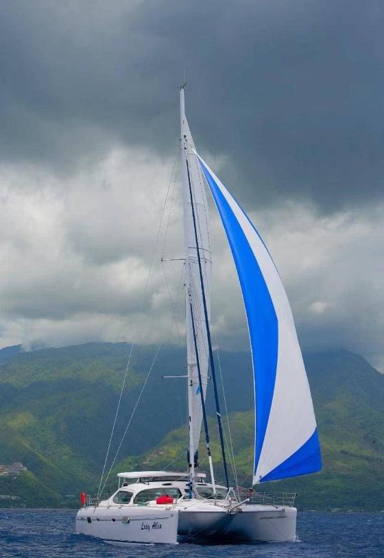  Catamaran Sailboat ขายด่วน