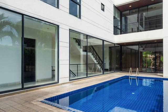 บ้านเดี่ยว4ชั้นย่านอารีย์ พญาไท 750 ตร.ม.พร้อมสระส่วนตัว ใกล้BTSอารีย์ 2