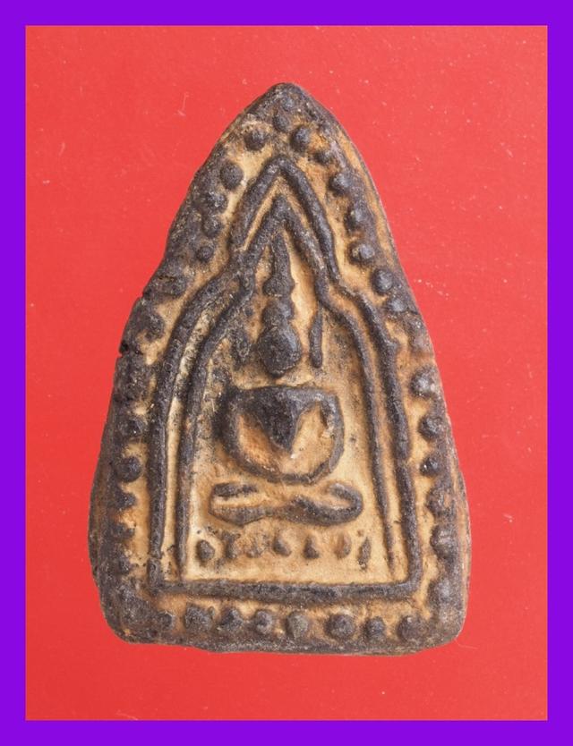 ง69-ง70.พระนางพญา หลวงพ่อเงิน พระเบญจภาคี พระเครื่อง รูปที่ 9