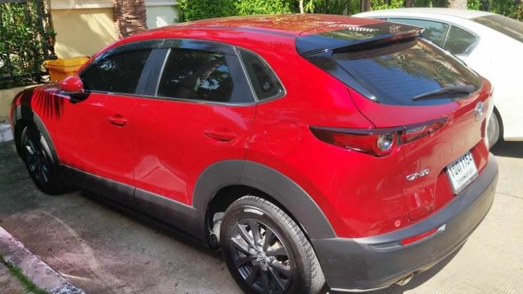 Mazda CX-30 สีแดงสวย 2