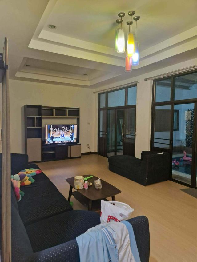 Pool Villa for Rent & Sale📍 Great location in a peaceful village, next to a large reservoir with mountain views. 6