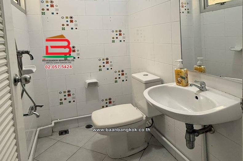 ทาวน์เฮาส์ หมู่บ้าน จามจุรี เนื้อที่ 17.2 ตร.ว (สุขาภิบาล 5 แยก 2) แขวงท่าแร้ง เขตบางเขน กรุงเทพมหานคร 12