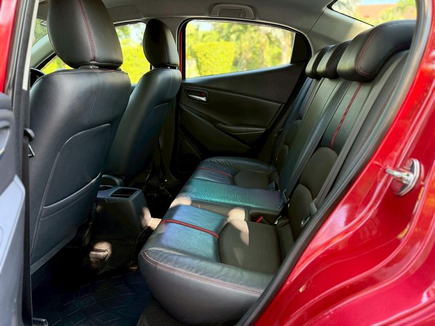 รหัสรถ PJP4940 2015 MAZDA 2 1.5 XD High Plus+ 18