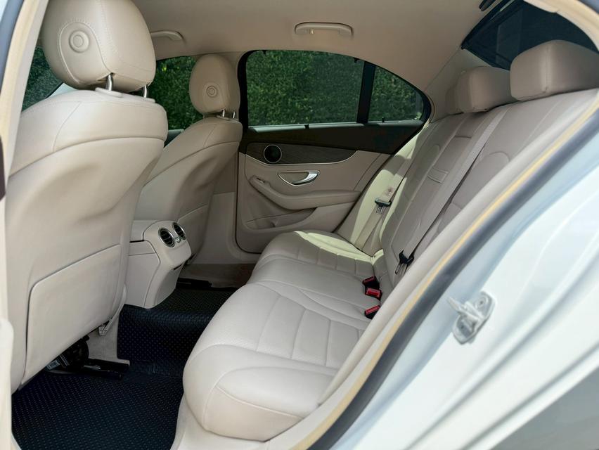 รหัสรถ PJP3089 2015 MERCEDES-BENZ C300 2.1 Exclusive