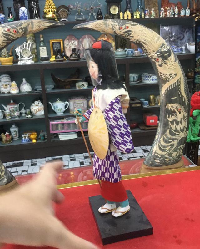 ตุ๊กตาไม้ญี่ปุ่น 3