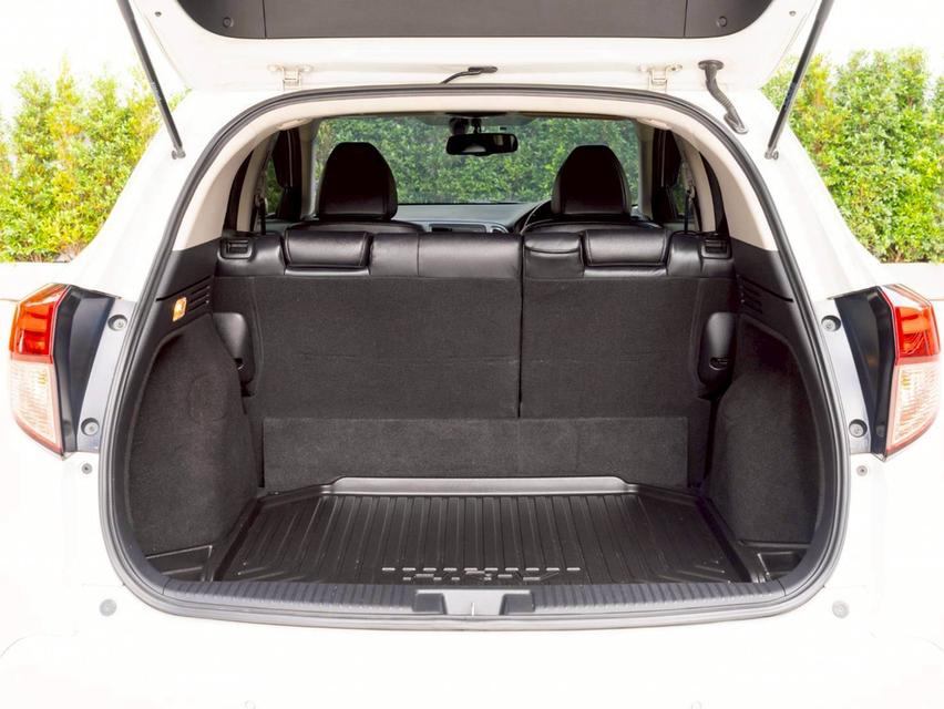 Honda HR-V 1.8 EL ปีจด 2018 14