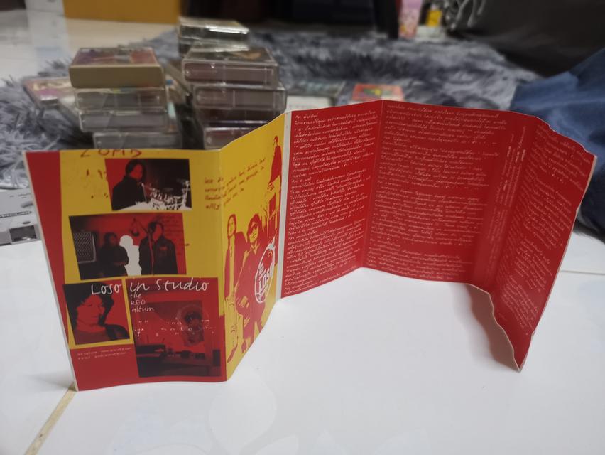 ม้วนเทปโลโซปกแดง ปกกางได้ สภาพดีมาก