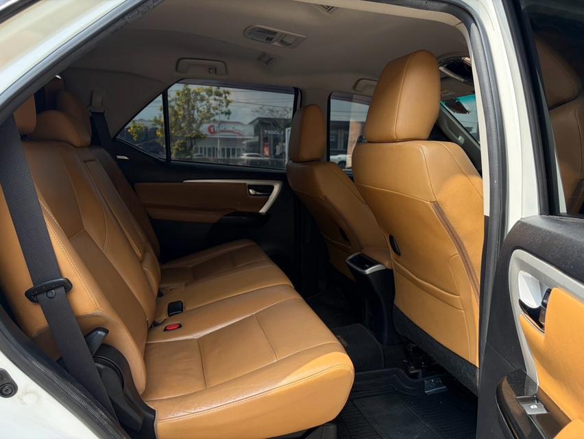 (แจ้งรหัสรถ PJP945) 2016 TOYOTA FORTUNER 2.8 V 4WD รูปที่ 13